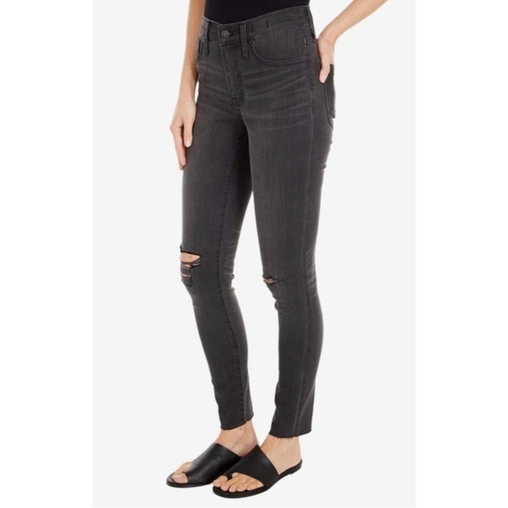 Madewell 9" Mid-Rise Skinny Jeans in Black Sea Distressed Size 25